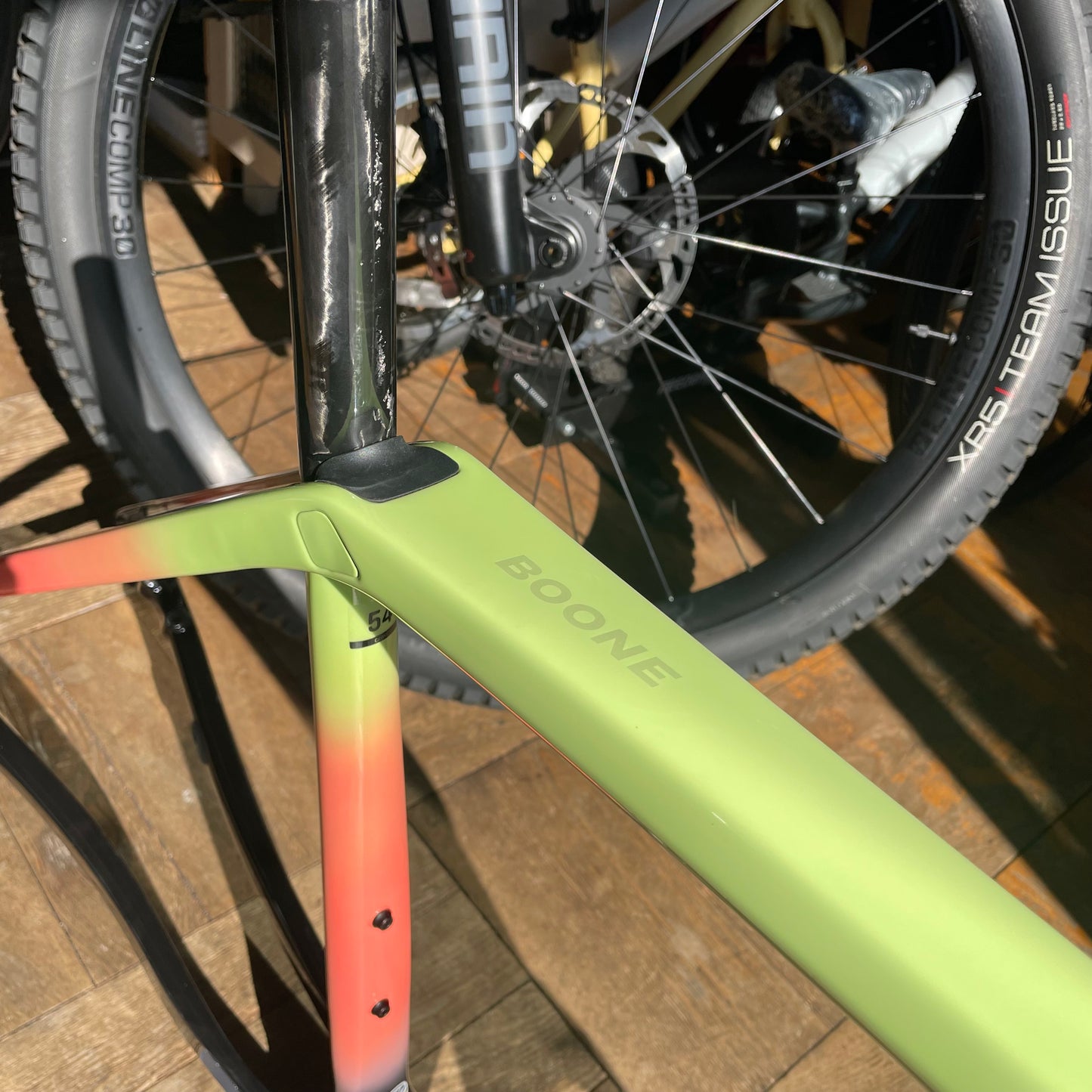 Boone Disc Frameset Coral Fade