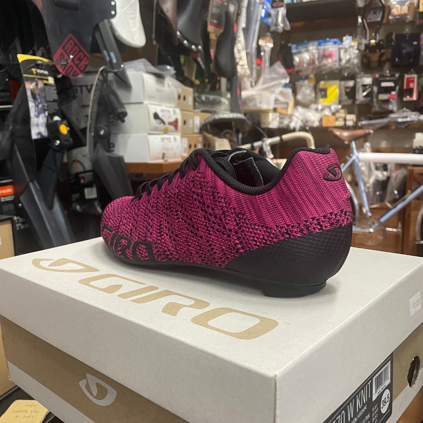 Women's Empire E70 Knit Berry