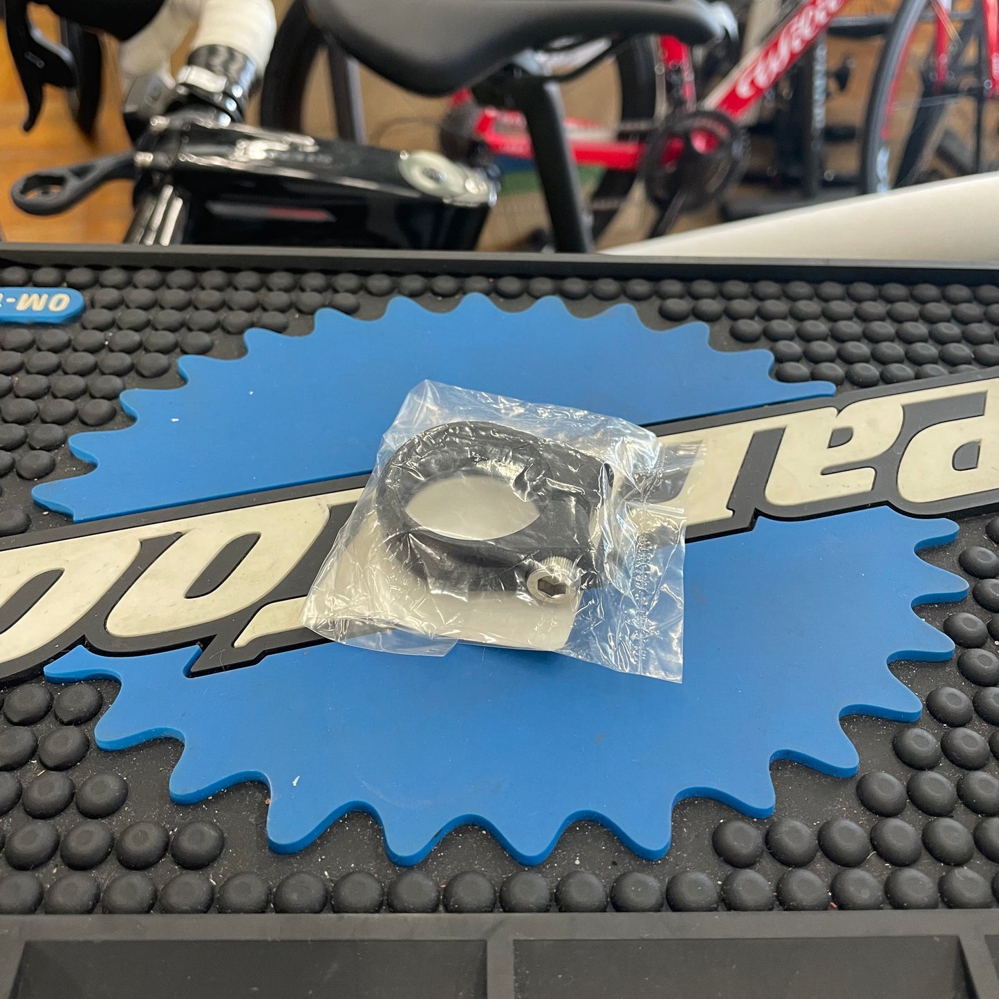 SEAT CLAMP