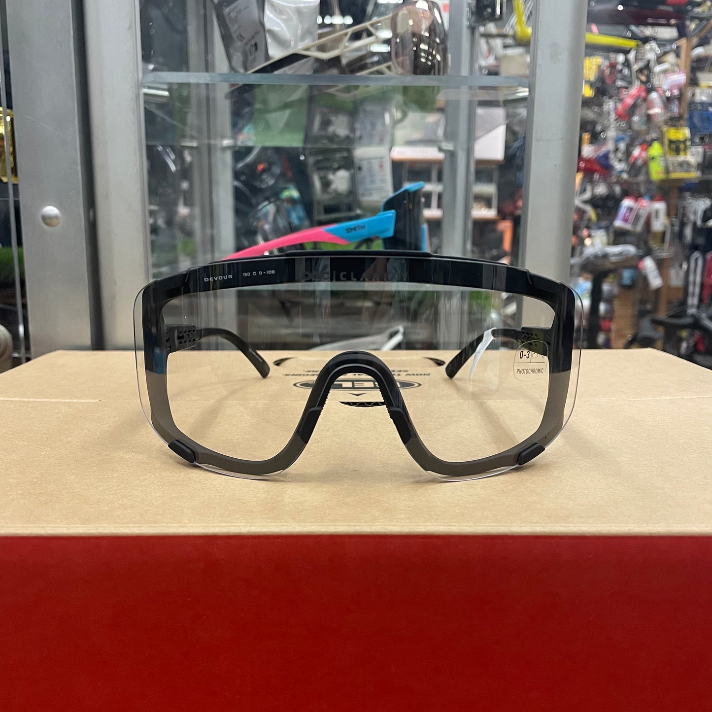 POC DEVOUR WF Photochromic - ポック ディヴァウワー ワイドフィット フォトクロミック - 高知の自転車専門店 Cycling Shop ヤマネ