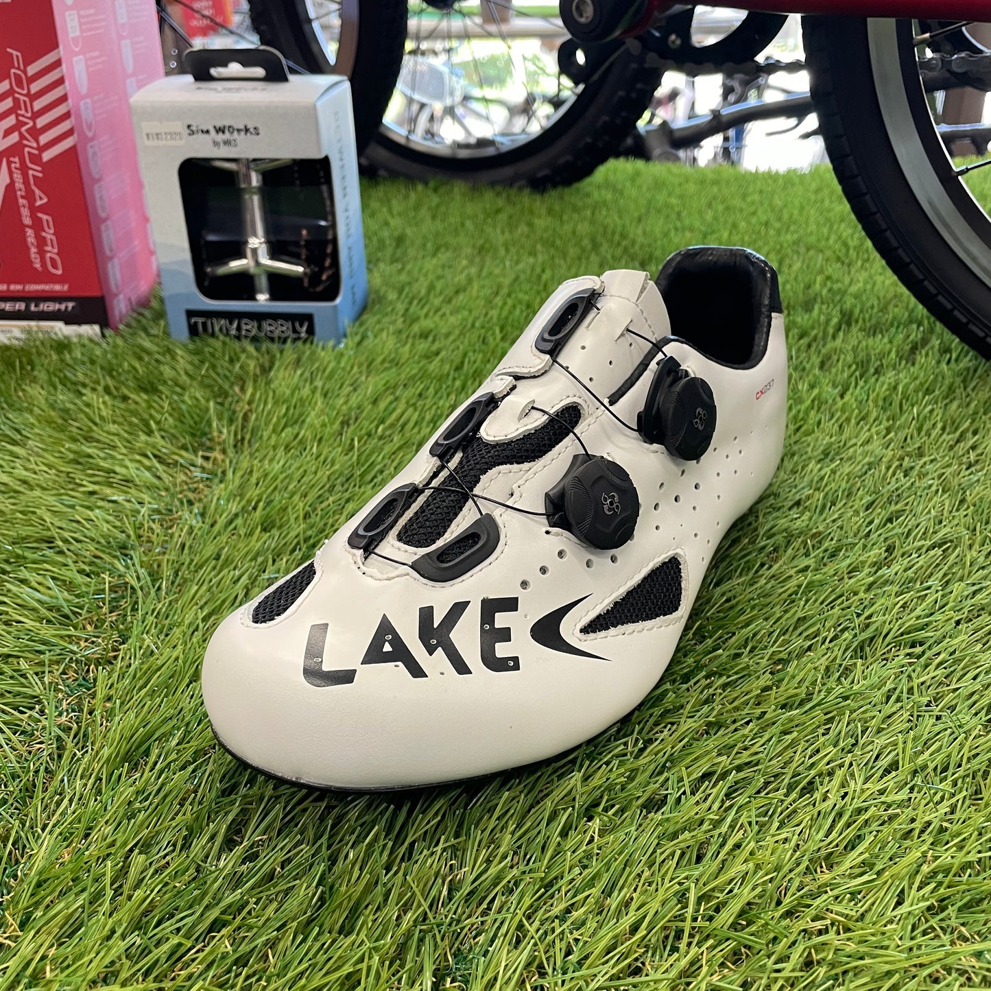 CX237 White [Outlet]