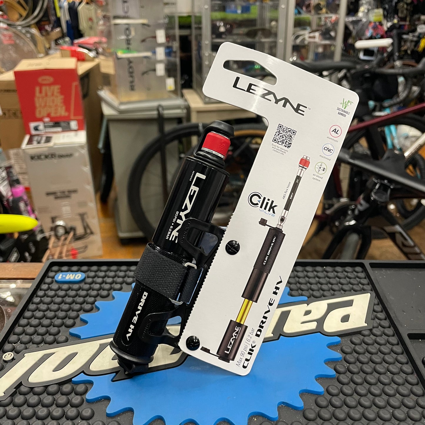 CLIK VALVE by Lezyne