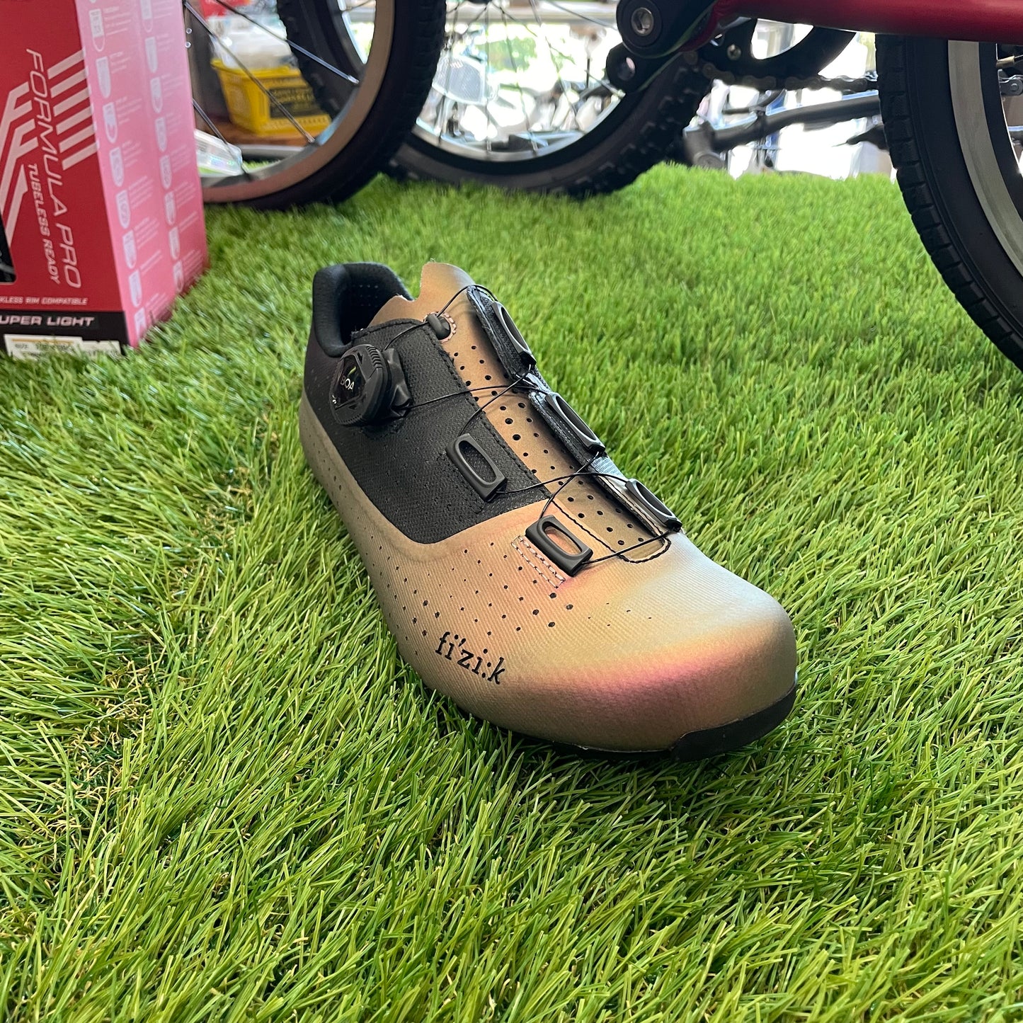 TEMPO OVERCURVE  R4 Iridescent WIDE [Outlet]