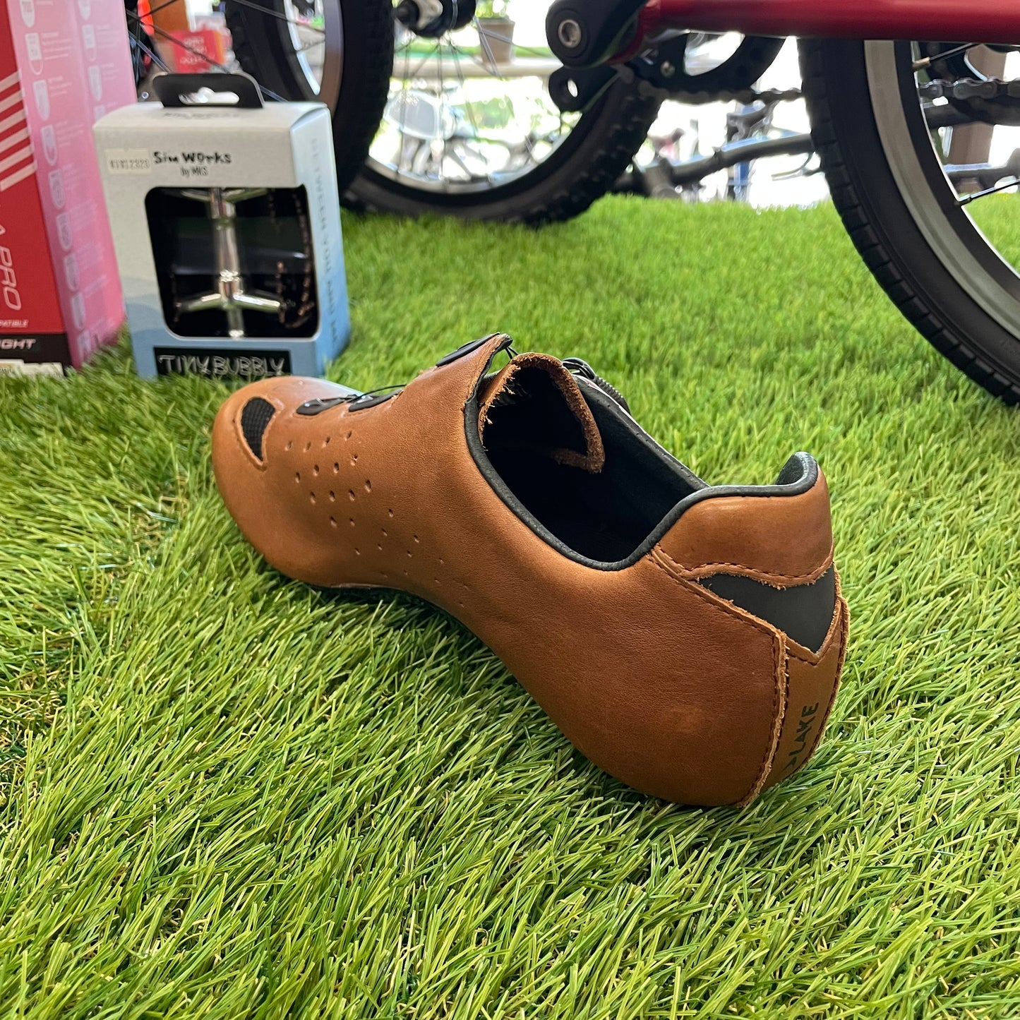 CX237 Brown [Outlet]