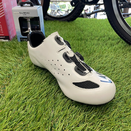 CX237 White [Outlet]