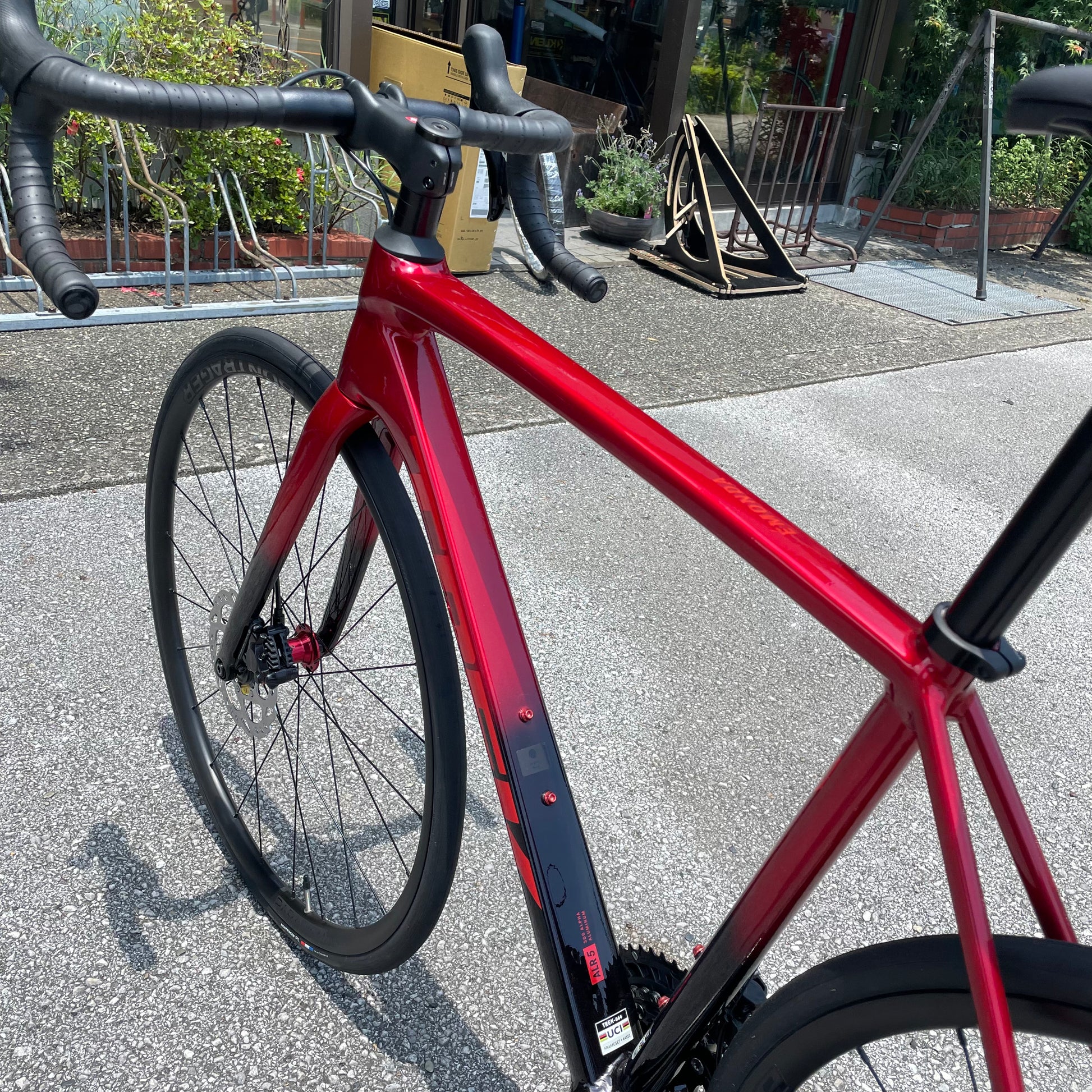 TREK(トレック)EMONDA ALR5(エモンダALR5) 2018年モデル 軽量