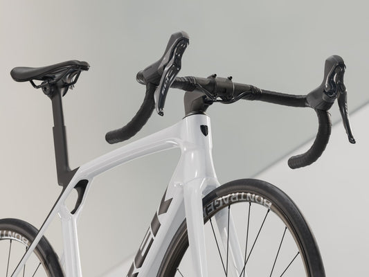 MADONE SL 5 White [Price Change]