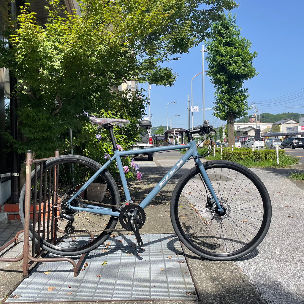 Fuji feather top ice blue