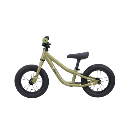 VoomVoom Bikes Push Bike #2 Retro Green - ブンブンバイクス プッシュバイク＃２ レトログリーン キックバイク 子供用自転車 - 高知の自転車専門店 Cycling Shop ヤマネ
