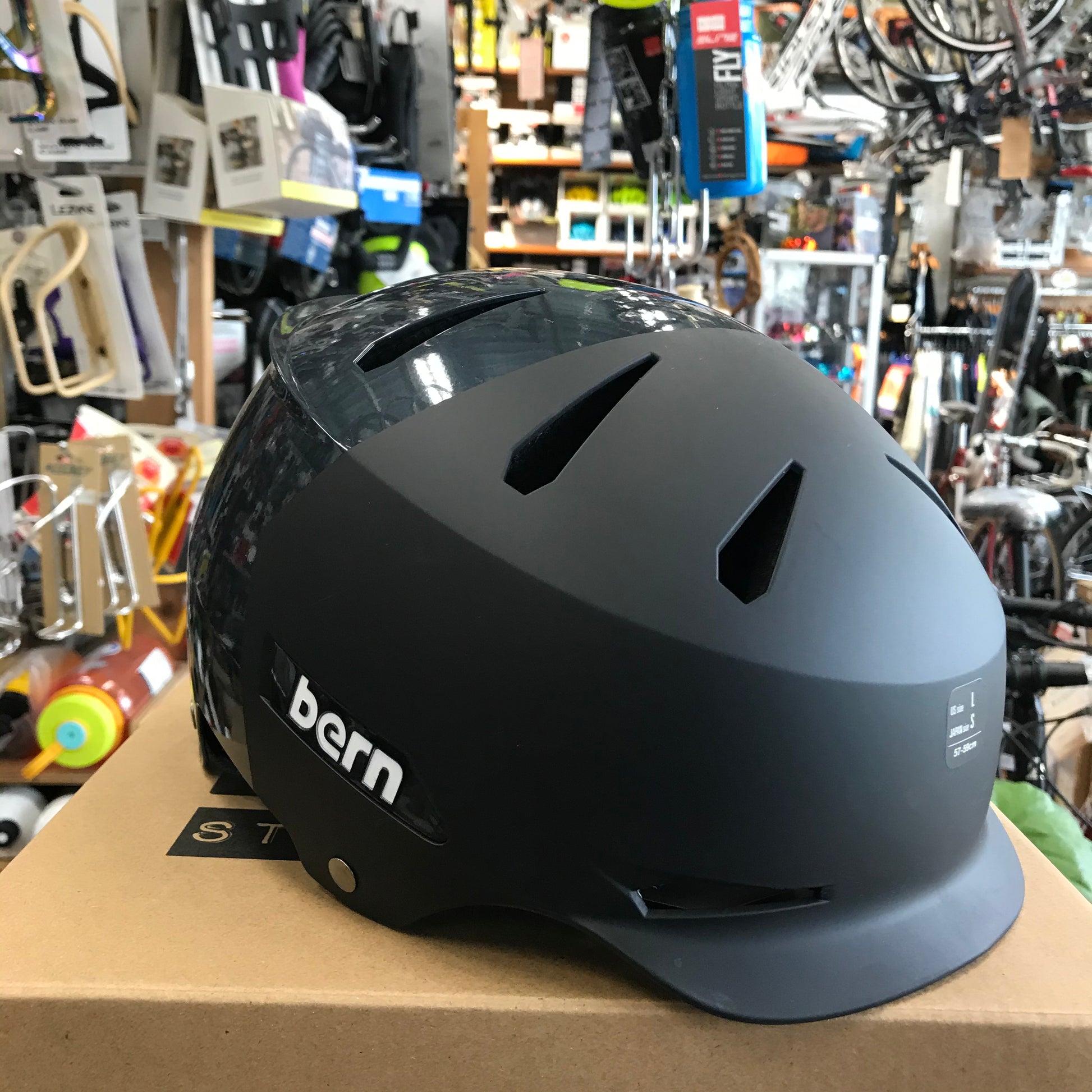 bern hendrix helmet metallic charcoal - バーン ヘンドリクス ヘルメット メタリックチャコール - 高知の自転車専門店 Cycling Shop ヤマネ
